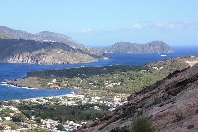 cosa fare vedere isole eolie