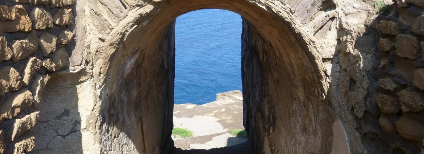 spiaggia punta eolo ventotene