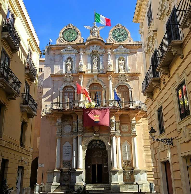 trapani cosa vedere orologio