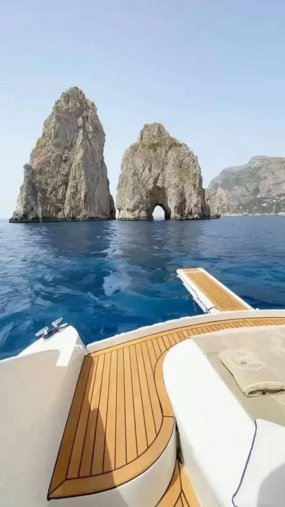 escursione grotta azzurra capri e giro isola in barca