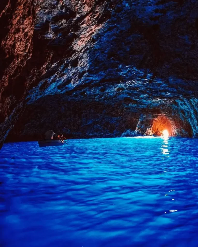 grotta azzurra capri in escursione