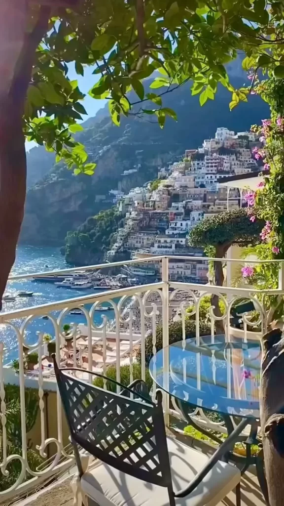 Traghetti per Amalfi