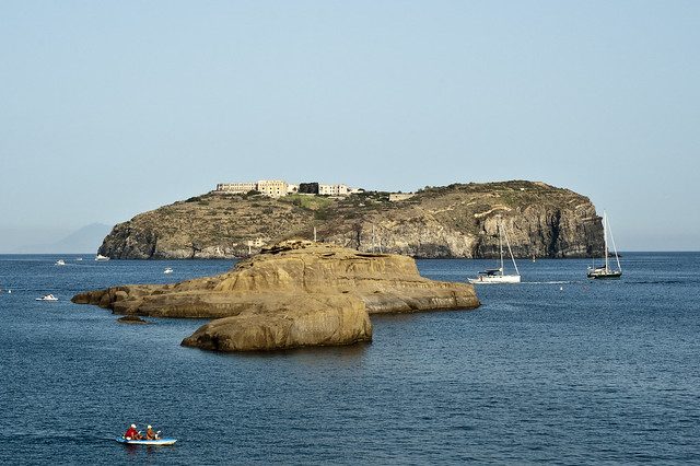 traghetti aliscafi Ventotene